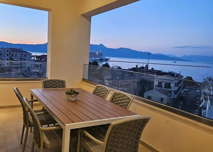 Thea Luxury Corfu Town Apartmán *
